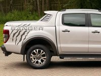 USED 2018 18 FORD RANGER 3.2 TDCi WILDTRACK PICKUP DOUBLE CAB 4DR DIESEL AUTO 4WD EURO 5 (200 PS) NAV NO VAT - VERY LOW MILEAGE - FULL SERVICE HISTORY - JUST BEEN SERVICED -  DESIRABLE 3.2 ENGINE - 2 KEYS - HPI CHECK ALL CLEAR - ULEZ / LEZ / CAZ COMPLIANT - STUNNING METALLIC SILVER PAINTWORK - WILDTRACK BODY STYLING - SAT NAV - CAR PLAY - ANDRIOD AUTO - REVERSE CAMERA - LEATHERS INTERIOR - CRUISE CONTROL - BI XENON HEADLIGHTS - HYDROLIC LIFT - HEATED MIRRORS - FINANCE AVAILABLE - ZERO DEPOSIT OFFERS - ALL VANS/CARS WELCOME IN PART-EXCHANGE, ANY AGE, ANY MILEAGE, ANY CONDITION