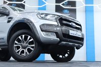 USED 2018 18 FORD RANGER 3.2 TDCi WILDTRACK PICKUP DOUBLE CAB 4DR DIESEL AUTO 4WD EURO 5 (200 PS) NAV NO VAT - VERY LOW MILEAGE - FULL SERVICE HISTORY - JUST BEEN SERVICED -  DESIRABLE 3.2 ENGINE - 2 KEYS - HPI CHECK ALL CLEAR - ULEZ / LEZ / CAZ COMPLIANT - STUNNING METALLIC SILVER PAINTWORK - WILDTRACK BODY STYLING - SAT NAV - CAR PLAY - ANDRIOD AUTO - REVERSE CAMERA - LEATHERS INTERIOR - CRUISE CONTROL - BI XENON HEADLIGHTS - HYDROLIC LIFT - HEATED MIRRORS - FINANCE AVAILABLE - ZERO DEPOSIT OFFERS - ALL VANS/CARS WELCOME IN PART-EXCHANGE, ANY AGE, ANY MILEAGE, ANY CONDITION