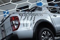 USED 2018 18 FORD RANGER 3.2 TDCi WILDTRACK PICKUP DOUBLE CAB 4DR DIESEL AUTO 4WD EURO 5 (200 PS) NAV NO VAT - VERY LOW MILEAGE - FULL SERVICE HISTORY - JUST BEEN SERVICED -  DESIRABLE 3.2 ENGINE - 2 KEYS - HPI CHECK ALL CLEAR - ULEZ / LEZ / CAZ COMPLIANT - STUNNING METALLIC SILVER PAINTWORK - WILDTRACK BODY STYLING - SAT NAV - CAR PLAY - ANDRIOD AUTO - REVERSE CAMERA - LEATHERS INTERIOR - CRUISE CONTROL - BI XENON HEADLIGHTS - HYDROLIC LIFT - HEATED MIRRORS - FINANCE AVAILABLE - ZERO DEPOSIT OFFERS - ALL VANS/CARS WELCOME IN PART-EXCHANGE, ANY AGE, ANY MILEAGE, ANY CONDITION