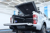 USED 2018 18 FORD RANGER 3.2 TDCi WILDTRACK PICKUP DOUBLE CAB 4DR DIESEL AUTO 4WD EURO 5 (200 PS) NAV NO VAT - VERY LOW MILEAGE - FULL SERVICE HISTORY - JUST BEEN SERVICED -  DESIRABLE 3.2 ENGINE - 2 KEYS - HPI CHECK ALL CLEAR - ULEZ / LEZ / CAZ COMPLIANT - STUNNING METALLIC SILVER PAINTWORK - WILDTRACK BODY STYLING - SAT NAV - CAR PLAY - ANDRIOD AUTO - REVERSE CAMERA - LEATHERS INTERIOR - CRUISE CONTROL - BI XENON HEADLIGHTS - HYDROLIC LIFT - HEATED MIRRORS - FINANCE AVAILABLE - ZERO DEPOSIT OFFERS - ALL VANS/CARS WELCOME IN PART-EXCHANGE, ANY AGE, ANY MILEAGE, ANY CONDITION