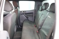 USED 2018 18 FORD RANGER 3.2 TDCi WILDTRACK PICKUP DOUBLE CAB 4DR DIESEL AUTO 4WD EURO 5 (200 PS) NAV NO VAT - VERY LOW MILEAGE - FULL SERVICE HISTORY - JUST BEEN SERVICED -  DESIRABLE 3.2 ENGINE - 2 KEYS - HPI CHECK ALL CLEAR - ULEZ / LEZ / CAZ COMPLIANT - STUNNING METALLIC SILVER PAINTWORK - WILDTRACK BODY STYLING - SAT NAV - CAR PLAY - ANDRIOD AUTO - REVERSE CAMERA - LEATHERS INTERIOR - CRUISE CONTROL - BI XENON HEADLIGHTS - HYDROLIC LIFT - HEATED MIRRORS - FINANCE AVAILABLE - ZERO DEPOSIT OFFERS - ALL VANS/CARS WELCOME IN PART-EXCHANGE, ANY AGE, ANY MILEAGE, ANY CONDITION