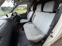 USED 2004 53 TOYOTA HI-ACE 2.5L DIESEL,5 SPEED,SWB,NO VAT RARE CLASSIC HIACE VAN LOW MILAGE