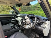 USED 2020 70 LAND ROVER DEFENDER 110 2.0 SD4 SE Auto 4WD Euro 6 (s/s) 5dr 1 Owner/Pan Roof/Full History