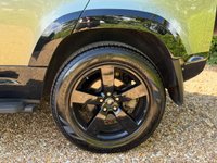USED 2020 70 LAND ROVER DEFENDER 110 2.0 SD4 SE Auto 4WD Euro 6 (s/s) 5dr 1 Owner/Pan Roof/Full History
