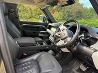 USED 2020 70 LAND ROVER DEFENDER 110 2.0 SD4 SE Auto 4WD Euro 6 (s/s) 5dr 1 Owner/Pan Roof/Full History
