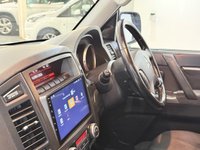 USED 2012 12 MITSUBISHI SHOGUN 3.2 DI-DC SG2 SUV 5dr Diesel Manual 4WD Euro 5 LWB (197 ps) Rare opportunity, impeccable