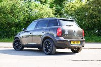 USED 2015 15 MINI COUNTRYMAN 1.6 Cooper SUV 5dr Petrol Auto Euro 6 (122 ps) MIDNIGHT GREY METALLIC PAINTWORK + TWIN SUNROOF + HEATED SEATS