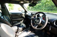 USED 2015 15 MINI COUNTRYMAN 1.6 Cooper SUV 5dr Petrol Auto Euro 6 (122 ps) MIDNIGHT GREY METALLIC PAINTWORK + TWIN SUNROOF + HEATED SEATS