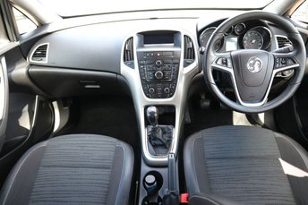 View our VAUXHALL ASTRA