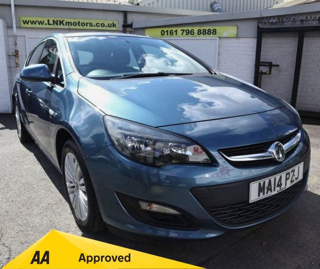 View our Vauxhall Astra 1.7 CDTi ecoFLEX Excite Hatchback 5dr Diesel Manual Euro 5 (110 ps)