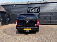 USED 2017 17 NISSAN NAVARA 2.3 dCi Tekna Pickup Double Cab 4dr Diesel Auto 4WD Euro 6 (190 ps) Px Welcome Finance Available