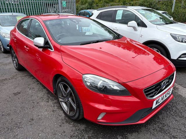 View our VOLVO V40