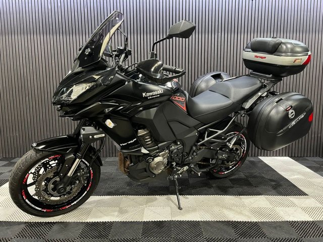 View our KAWASAKI VERSYS 1000