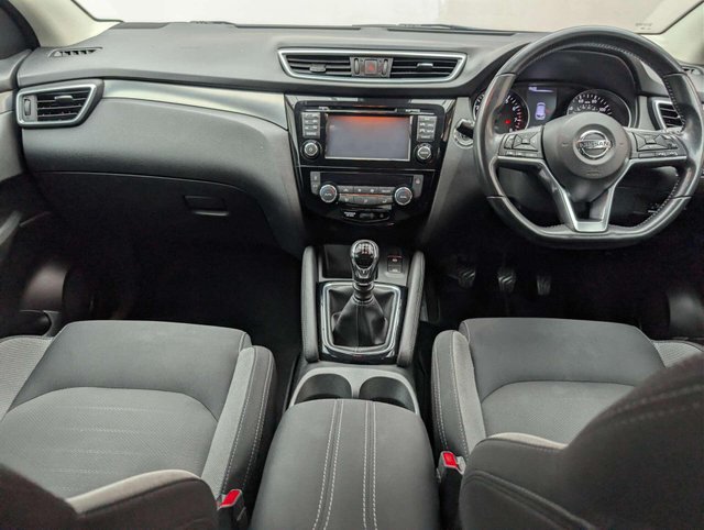 USED 2017 67 NISSAN QASHQAI 1.6 Qashqai N-Connecta DiG-T 5dr CLICK+COLLECT / HOME DELIVERY