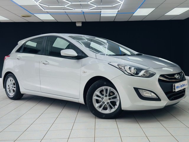 View our Hyundai I30 1.4 Active Hatchback 5dr Petrol Manual Euro 5 (100 ps)