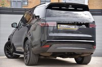 USED 2022 22 LAND ROVER DISCOVERY 3.0 D300 MHEV R-Dynamic HSE SUV 5dr Diesel Auto 4WD Euro 6 (s/s) (300 ps) 1 Owner from New | VAT Qualifying | Electric Panoramic Sunroof | Privacy Glass | Satellite Navigation | 22" Alloy Wheels | 2 Keys | Full Land Rover Service History | White/Black Full Leather Upholstery | Park Assist | 7 Seater | Twin Speed Transfer Box | MOT Valid (23/06/2026)