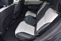 USED 2022 22 LAND ROVER DISCOVERY 3.0 D300 MHEV R-Dynamic HSE SUV 5dr Diesel Auto 4WD Euro 6 (s/s) (300 ps) 1 Owner from New | VAT Qualifying | Electric Panoramic Sunroof | Privacy Glass | Satellite Navigation | 22" Alloy Wheels | 2 Keys | Full Land Rover Service History | White/Black Full Leather Upholstery | Park Assist | 7 Seater | Twin Speed Transfer Box | MOT Valid (23/06/2026)