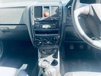 USED 2008 08 HYUNDAI GETZ 1.1 CDX Hatchback 5dr Petrol Manual (130 g/km, 65 bhp) 