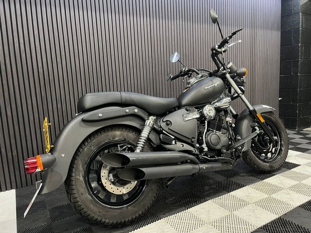 View our KEEWAY SUPERLIGHT 125