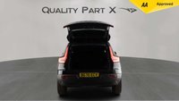 USED 2020 70 VOLVO XC40 1.5 T3 R-Design Pro SUV 5dr Petrol Manual Euro 6 (s/s) (163 ps) NEW STOCK