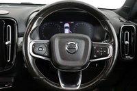 USED 2020 70 VOLVO XC40 1.5 T3 R-Design Pro SUV 5dr Petrol Manual Euro 6 (s/s) (163 ps) NEW STOCK
