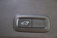 USED 2020 70 VOLVO XC40 1.5 T3 R-Design Pro SUV 5dr Petrol Manual Euro 6 (s/s) (163 ps) NEW STOCK