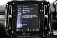 USED 2020 70 VOLVO XC40 1.5 T3 R-Design Pro SUV 5dr Petrol Manual Euro 6 (s/s) (163 ps) NEW STOCK