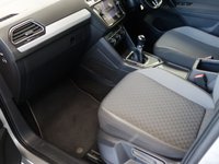 USED 2018 18 VOLKSWAGEN TIGUAN 2.0 TDI SE Navigation SUV 5dr Diesel Manual Euro 6 (s/s) (150 ps) 