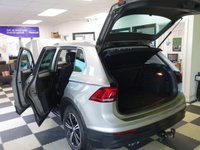 USED 2018 18 VOLKSWAGEN TIGUAN 2.0 TDI SE Navigation SUV 5dr Diesel Manual Euro 6 (s/s) (150 ps) 