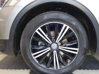 USED 2018 18 VOLKSWAGEN TIGUAN 2.0 TDI SE Navigation SUV 5dr Diesel Manual Euro 6 (s/s) (150 ps) 