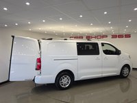 USED 2020 20 VAUXHALL VIVARO 2.0 Turbo D 3100 Sportive Crew Van Double Cab 5dr Diesel Manual L2 H1 Euro 6 (s/s) (120 ps) 