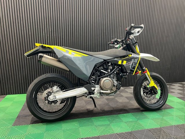 View our HUSQVARNA 701 SUPERMOTO