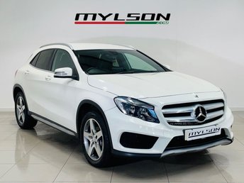 2015 MERCEDES-BENZ GLA