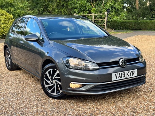 View our Volkswagen Golf range