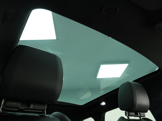 View our LAND ROVER RANGE ROVER EVOQUE