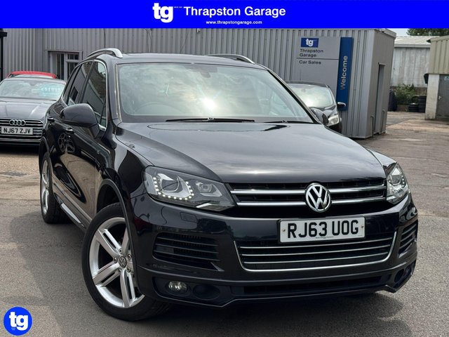 View our Volkswagen Touareg 3.0 TDI V6 BlueMotion Tech R-Line Tiptronic 4WD Euro 5 (s/s) 5dr