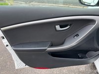 USED 2016 16 HYUNDAI I30 1.6 CRDi Blue Drive SE Tourer 5dr Diesel Manual Euro 6 (s/s) (110 ps) EXCELLENT 70+MPG  LOW &pound;20 ROAD TAX