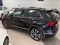 USED 2019 19 VOLKSWAGEN TIGUAN 2.0 TDI R-Line Tech SUV 5dr Diesel Manual Euro 6 (s/s) (150 ps) STUNNING TIGUAN R-LINE +  APPLE CAR PLAY + TDI!!