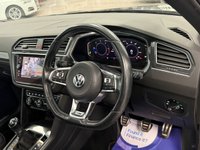 USED 2019 19 VOLKSWAGEN TIGUAN 2.0 TDI R-Line Tech SUV 5dr Diesel Manual Euro 6 (s/s) (150 ps) STUNNING TIGUAN R-LINE +  APPLE CAR PLAY + TDI!!