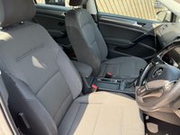 USED 2019 68 VOLKSWAGEN GOLF 1.6 TDI SE Nav Hatchback 5dr Diesel Manual Euro 6 (s/s) (115 ps) 