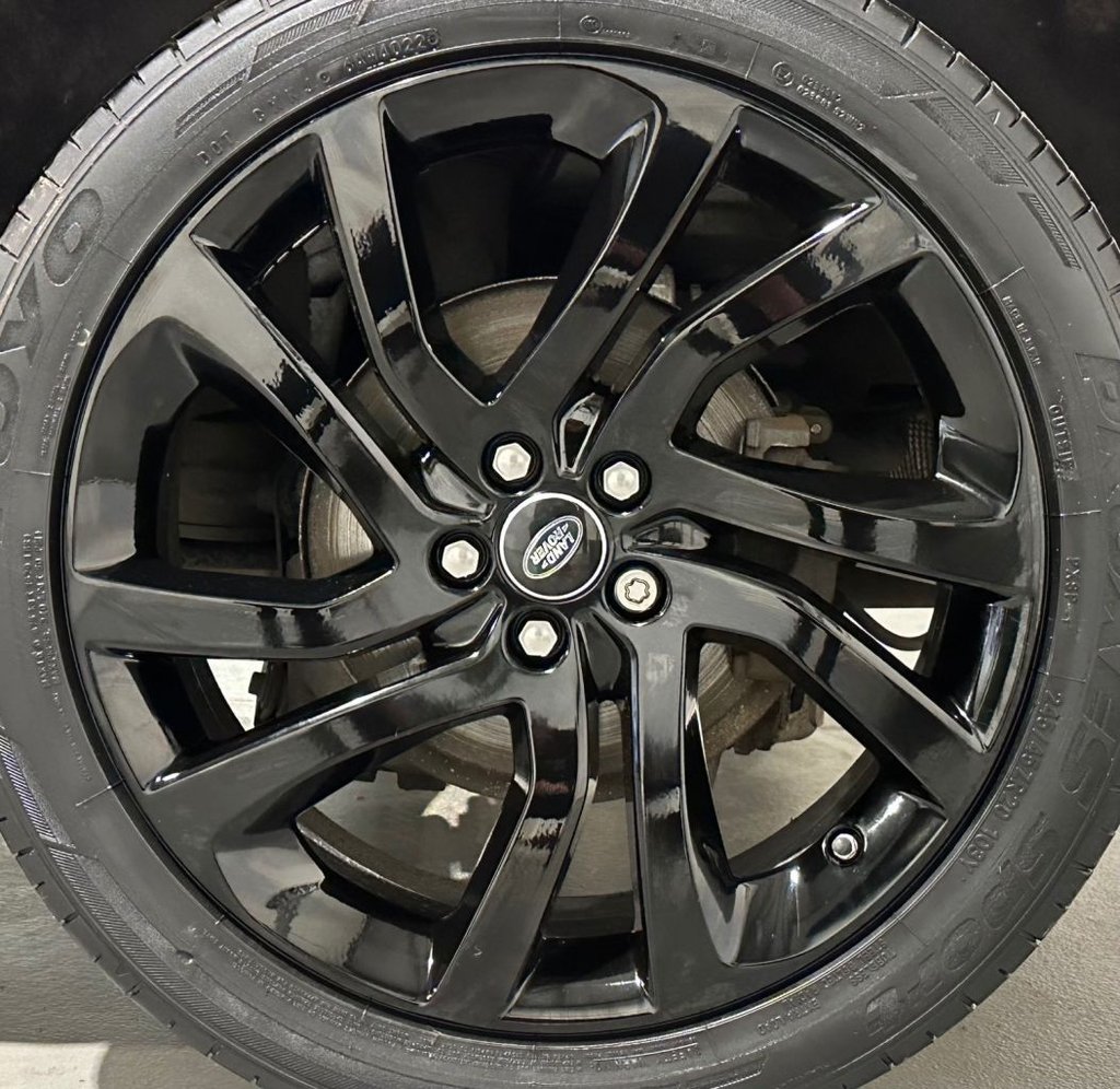 USED 2017 17 LAND ROVER DISCOVERY SPORT 2.0 TD4 HSE Black SUV 5dr Diesel Auto 4WD Euro 6 (s/s) (180 ps) 