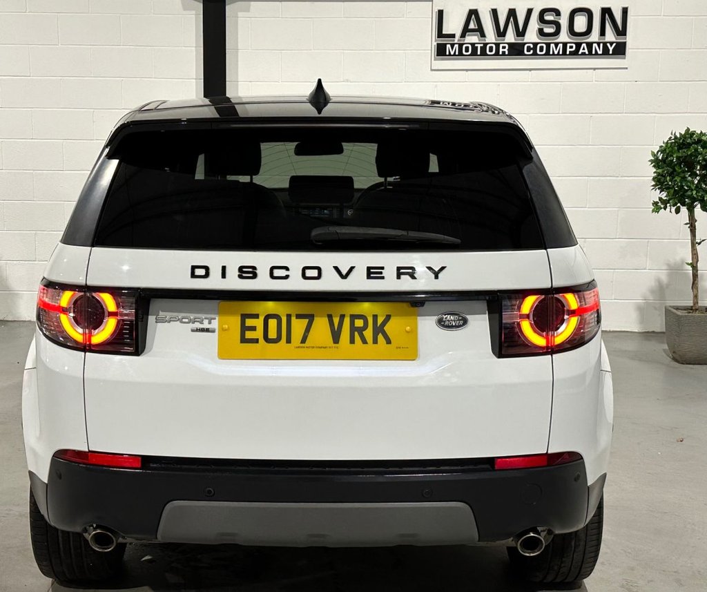 USED 2017 17 LAND ROVER DISCOVERY SPORT 2.0 TD4 HSE Black SUV 5dr Diesel Auto 4WD Euro 6 (s/s) (180 ps) 