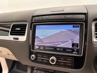 USED 2017 66 VOLKSWAGEN TOUAREG 3.0 TDI V6 BlueMotion Tech R-Line SUV 5dr Diesel Tiptronic 4WD Euro 6 (s/s) (262 ps) Hosting a very generous specification Euro 6,  Nappa Leather , Swiveling l Towbar, Panoramic Glass Roof , Dynaudio Soundpack , Ambeint lighting , Pearl Effect Paint