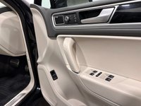 USED 2017 66 VOLKSWAGEN TOUAREG 3.0 TDI V6 BlueMotion Tech R-Line SUV 5dr Diesel Tiptronic 4WD Euro 6 (s/s) (262 ps) Hosting a very generous specification Euro 6,  Nappa Leather , Swiveling l Towbar, Panoramic Glass Roof , Dynaudio Soundpack , Ambeint lighting , Pearl Effect Paint