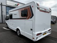 USED 2024 24 WEINSBERG CARACOMPACT 640 MB Pepper Edition Mercedes Chassis END SINGLES/DOUBLE CONVERSION