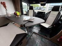 USED 2024 24 WEINSBERG CARACOMPACT 640 MB Pepper Edition Mercedes Chassis END SINGLES/DOUBLE CONVERSION