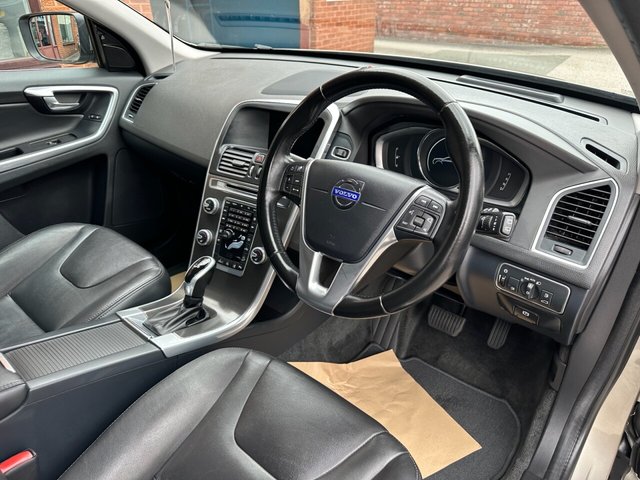 View our VOLVO XC60