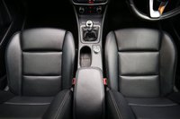 USED 2017 66 MERCEDES-BENZ GLA 2.1 GLA200d SE SUV 5dr Diesel Manual Euro 6 (s/s) (136 ps) CIRRUS WHITE PAINTWORK + APPLE CARPLAY + REVERSE CAMERA