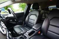 USED 2017 66 MERCEDES-BENZ GLA 2.1 GLA200d SE SUV 5dr Diesel Manual Euro 6 (s/s) (136 ps) CIRRUS WHITE PAINTWORK + APPLE CARPLAY + REVERSE CAMERA