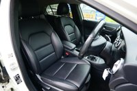 USED 2017 66 MERCEDES-BENZ GLA 2.1 GLA200d SE SUV 5dr Diesel Manual Euro 6 (s/s) (136 ps) CIRRUS WHITE PAINTWORK + APPLE CARPLAY + REVERSE CAMERA